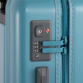 【ZH × 三笘薫】Classic Lightweight 4.0 KM Edition | Carry-On Travel Case 32L 81368