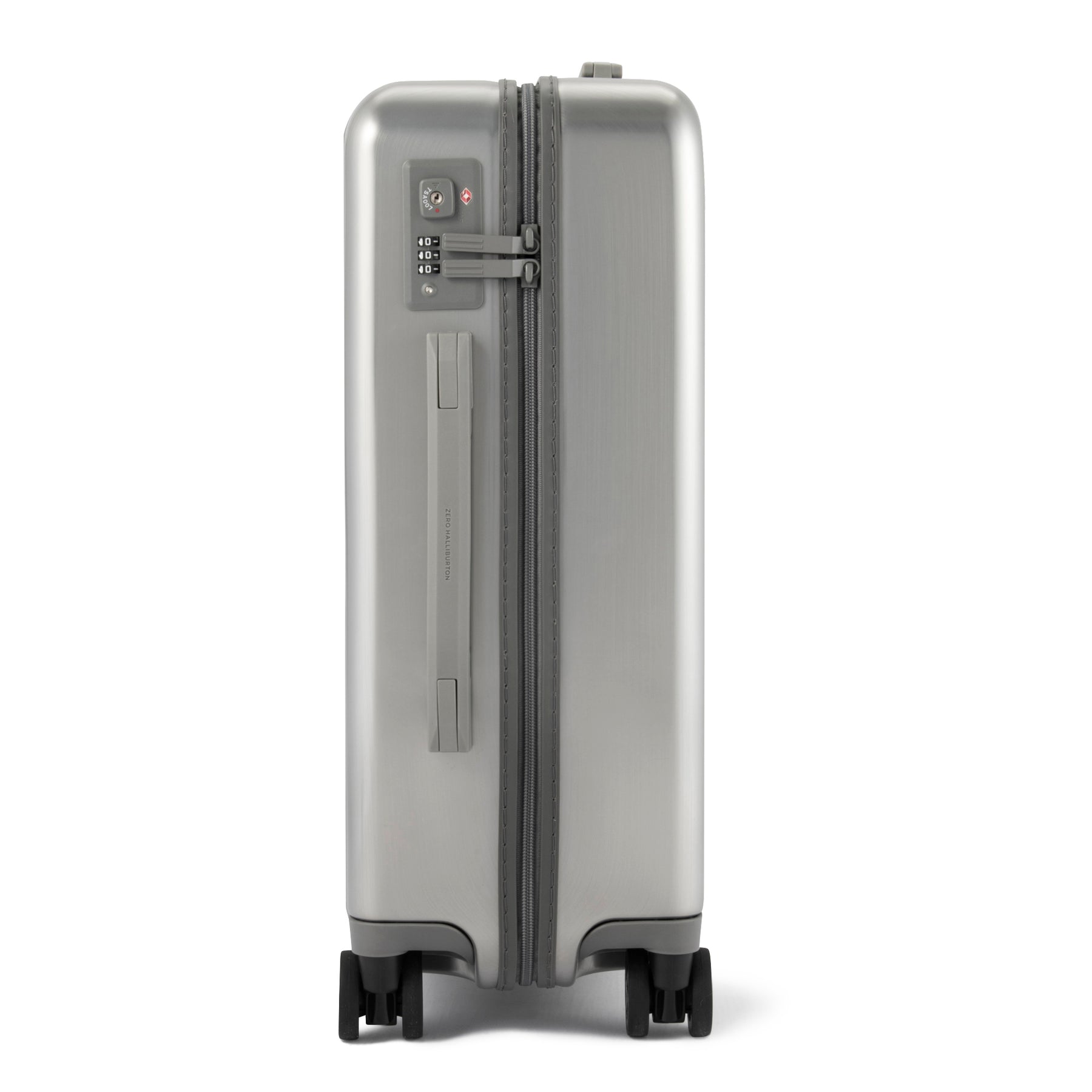 Classic Lightweight 4.0 |  Carry-On Travel Case 32L 81362