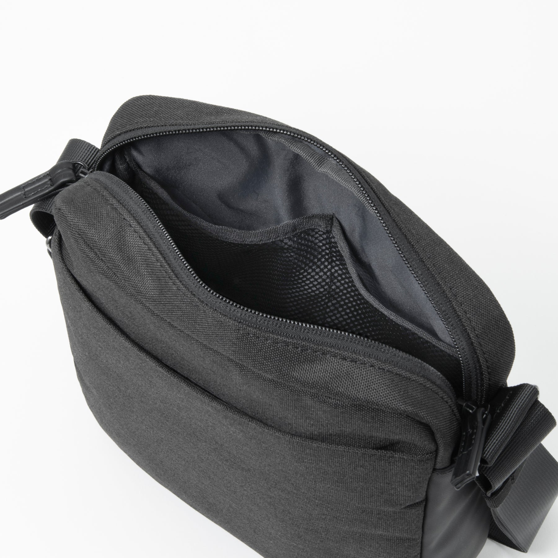 HLC | Small Shoulder Bag  81402