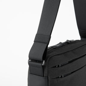 HLC | Horizontal Shoulder Bag  81403