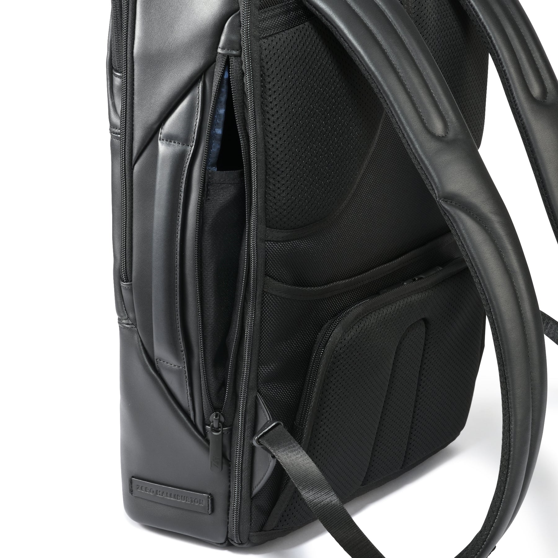 Z PACK | type-L2 Genuine Leather Backpack B4/15.6" PC 81502
