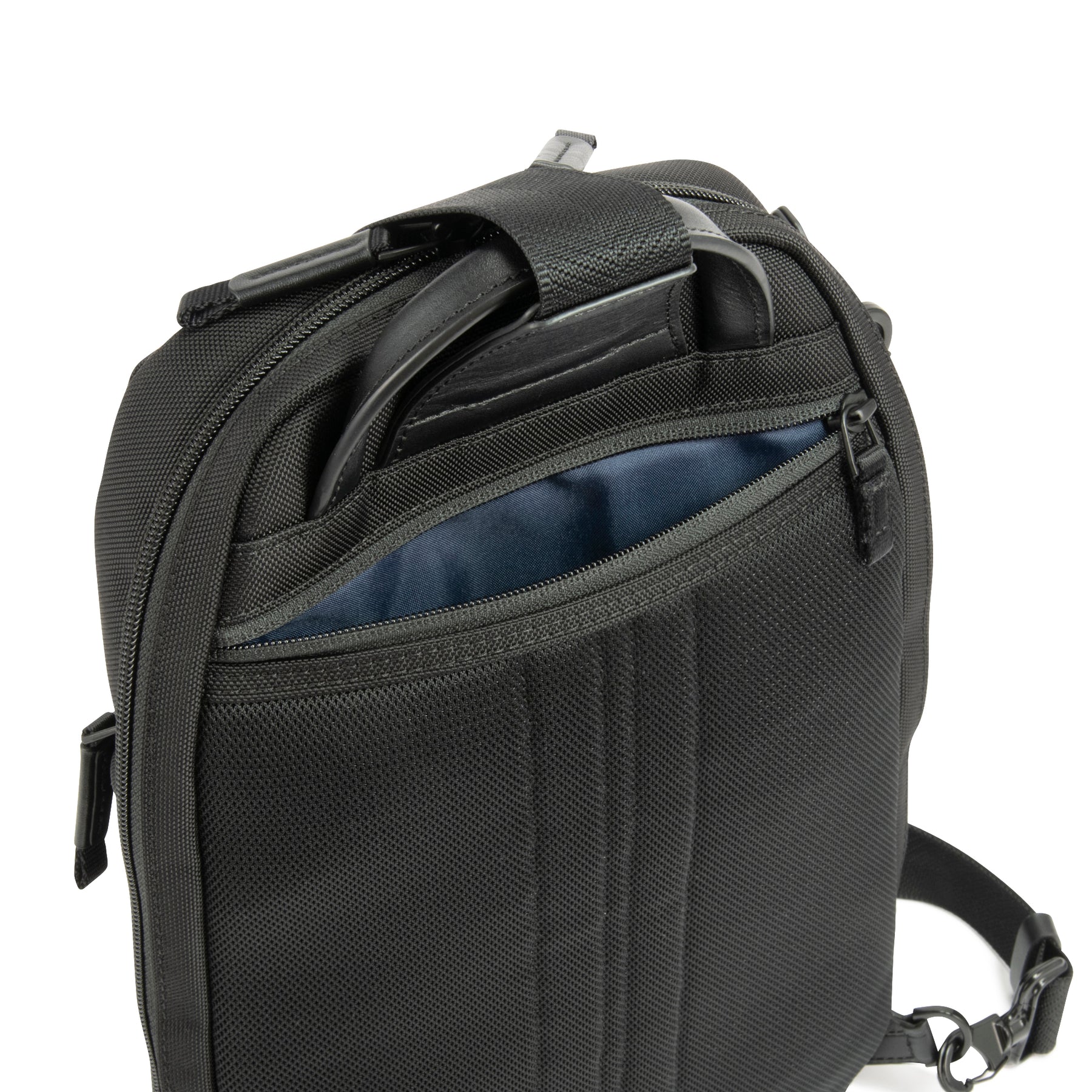 ZERO ZLM | Large Sling Bag With Flap | 81515