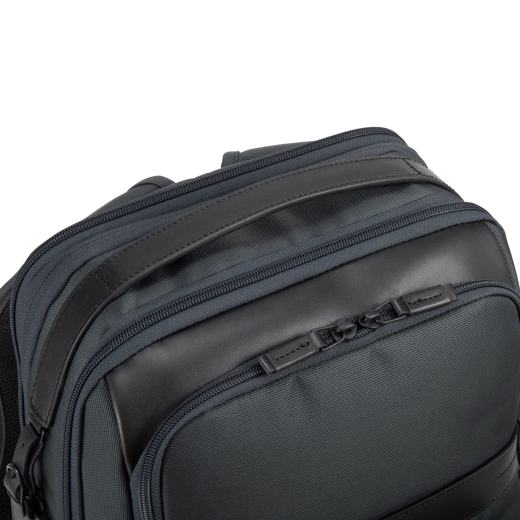 ZEST3 | Expandable Medium Backpack B4/15.6" PC 81731