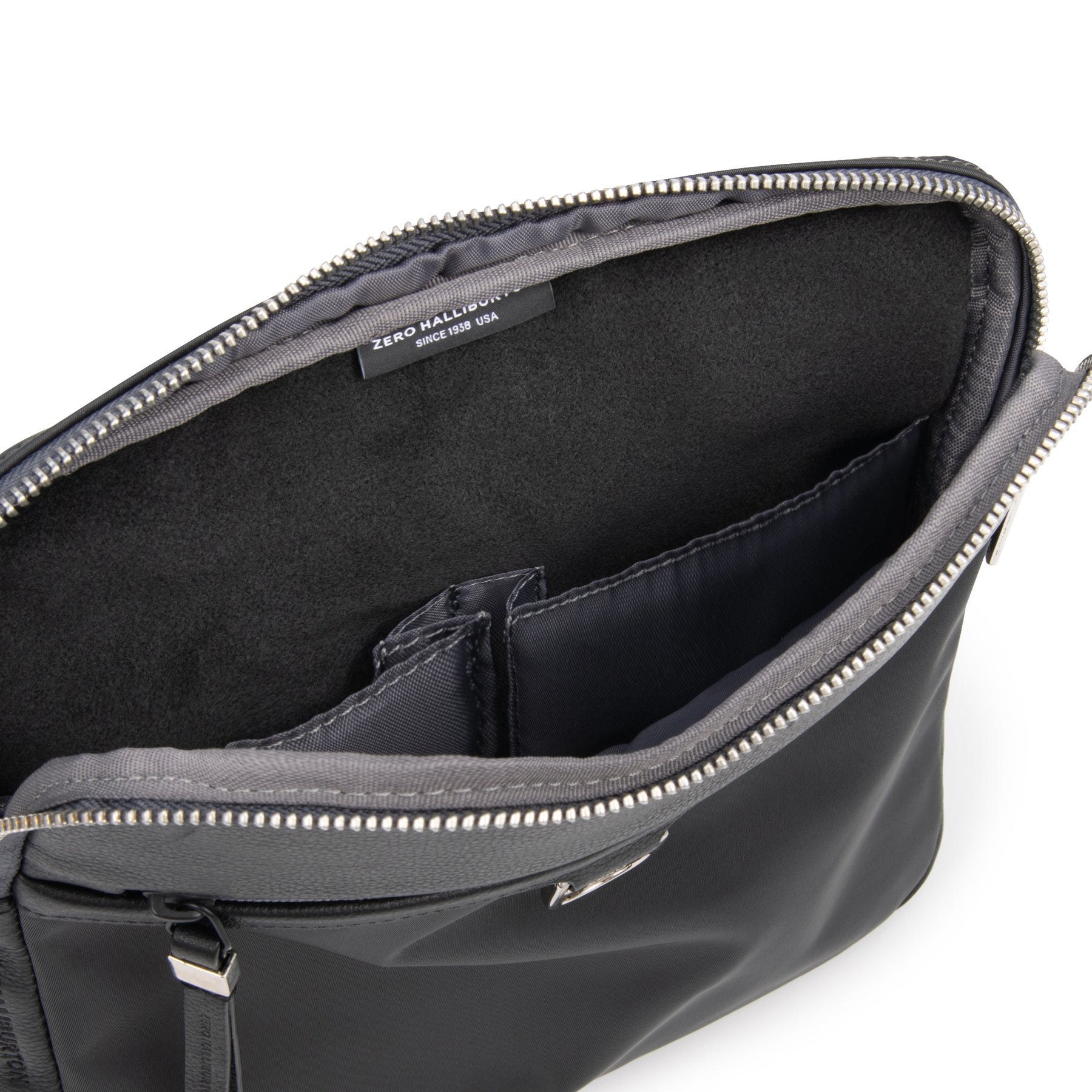 UE Collection | Round-Zip Slim Square Shoulder 81752