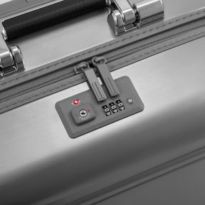 Classic Lightweight 5.0 Metallic |  Carry-On Business Case 30L | 81861