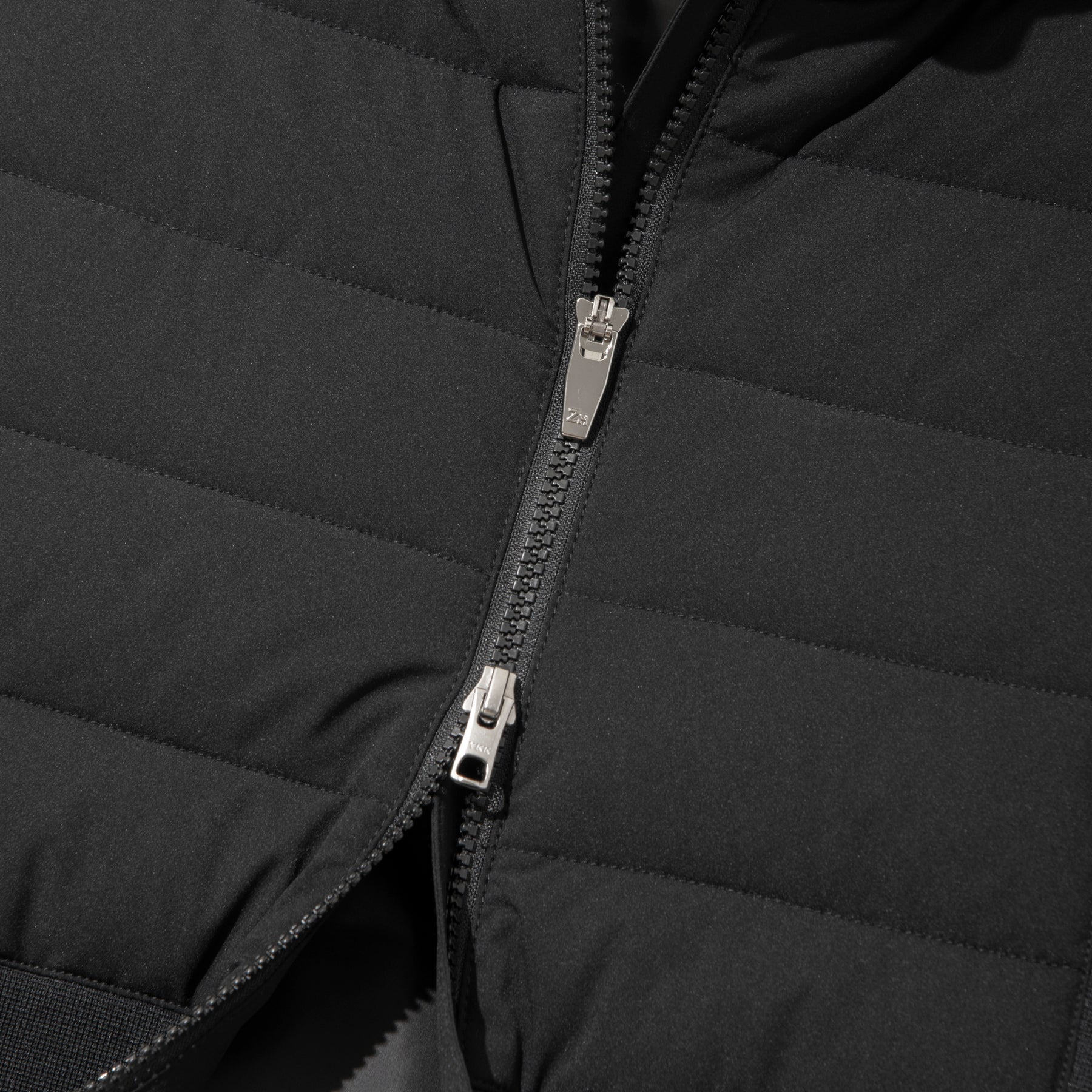 ZHG-W4A4a | Knitted & Padded Hybrid Blouson 82875
