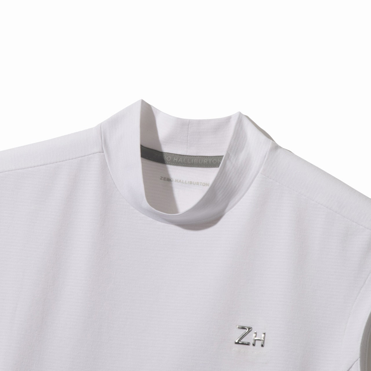 ZHG-W5S6b | French Sleeve Mock Neck Shirt 82981