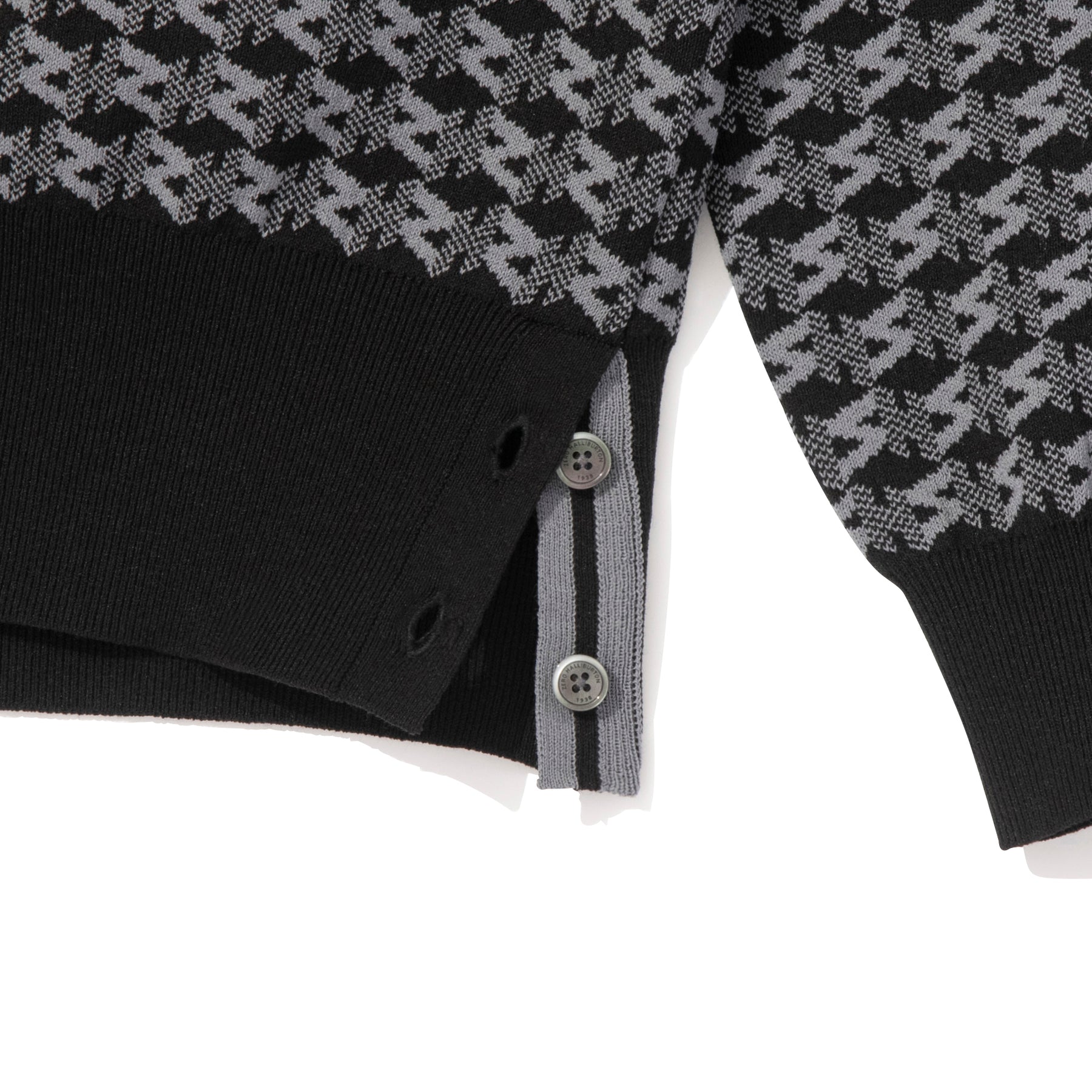 ZHG-W5A4b | Monogram Half-Zip Knit 85137