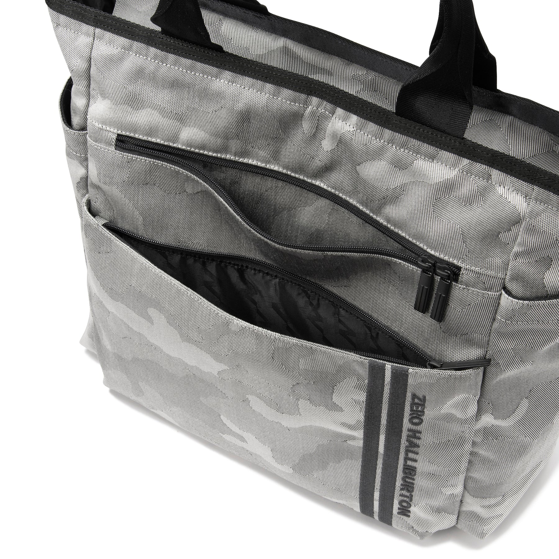 JC Series | Medium Locker Tote ZHG-B26 Jacquard Camo | 85254