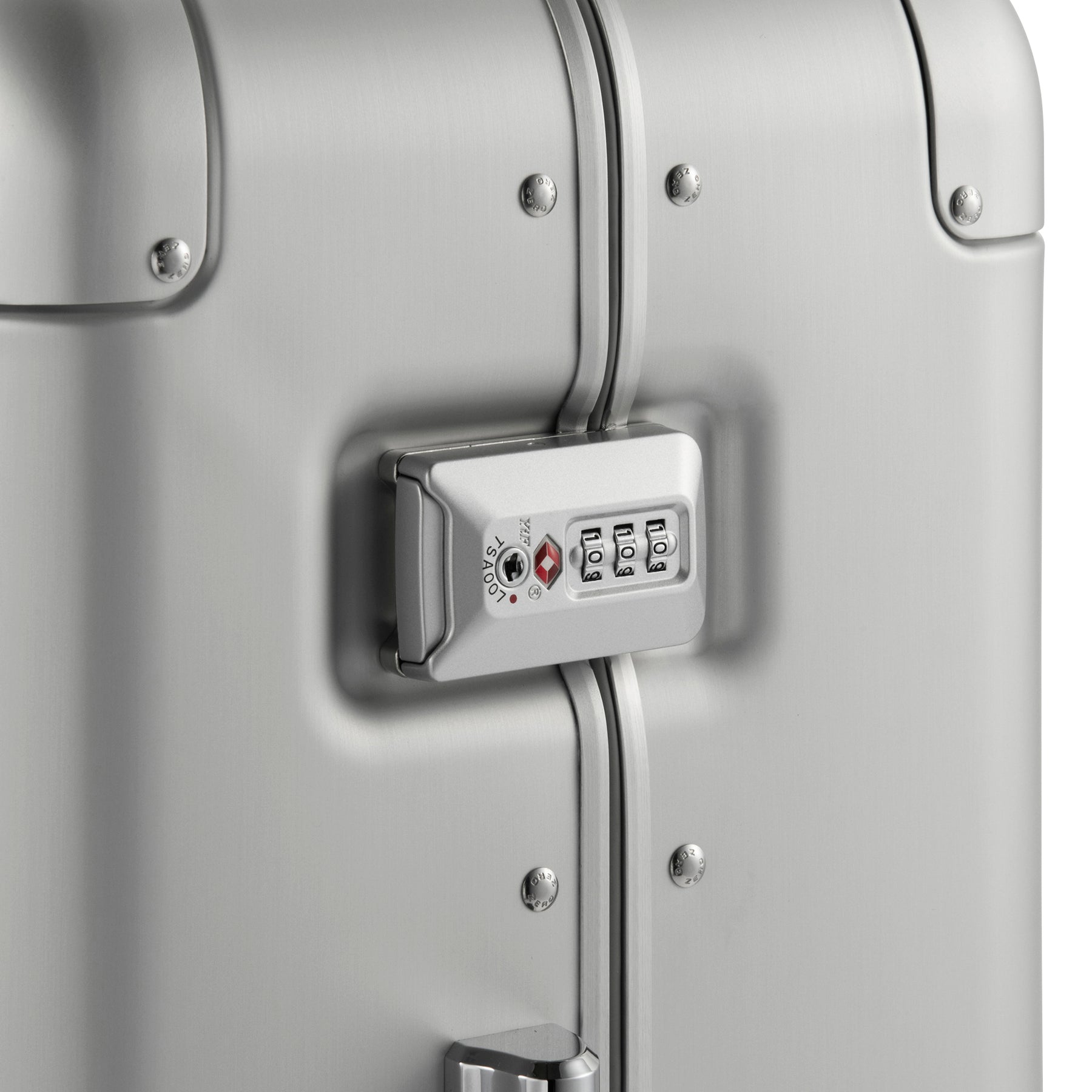 Classic Aluminum 3.0 | Check-In Travel Case 59L 94403
