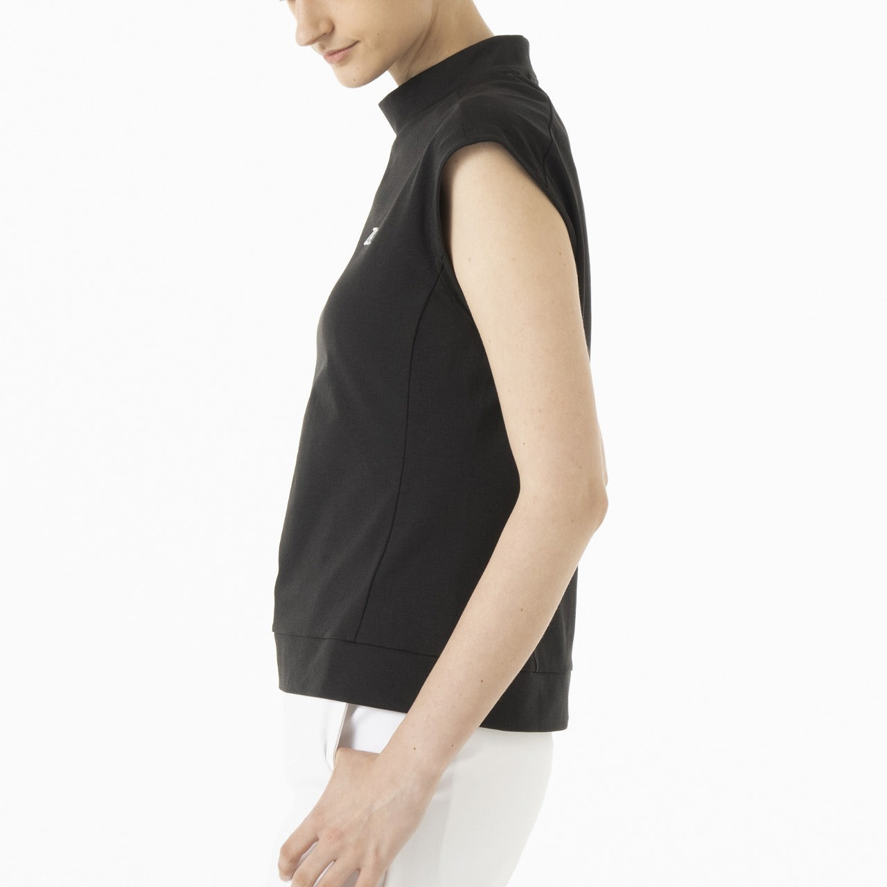 ZHG-W5S6b | French Sleeve Mock Neck Shirt 82981