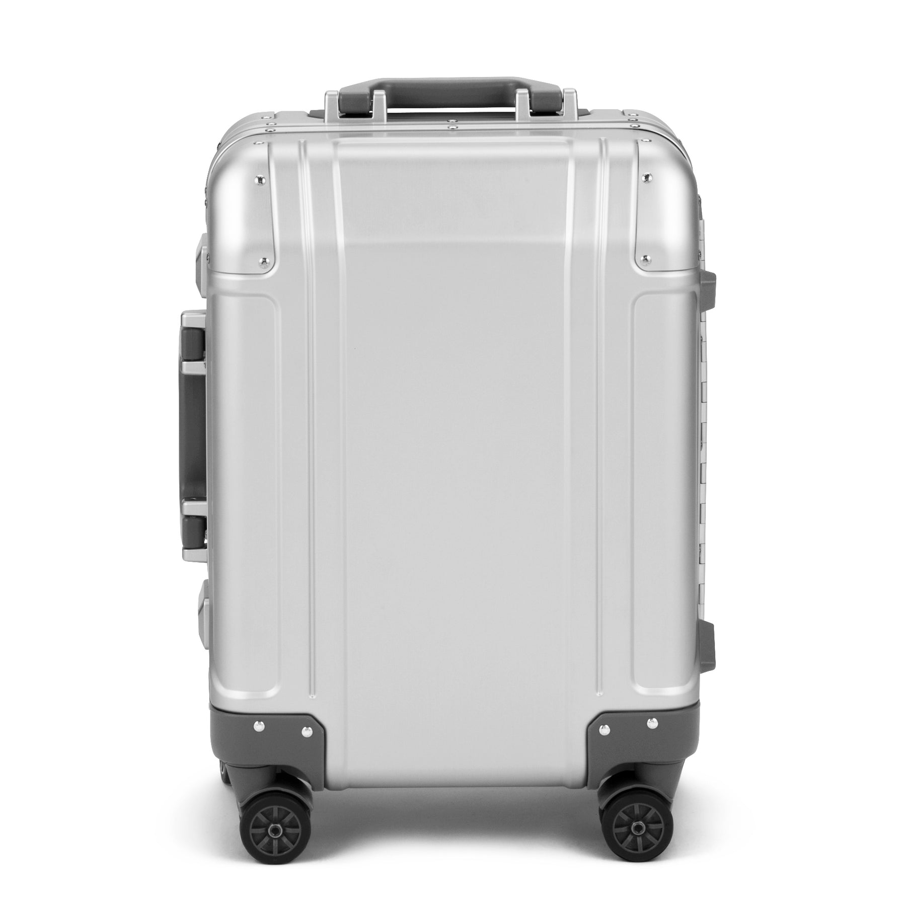 Geo Aluminum 3.0 |  Spinner Carry-On　19inch 31L | 94305/94306/94266