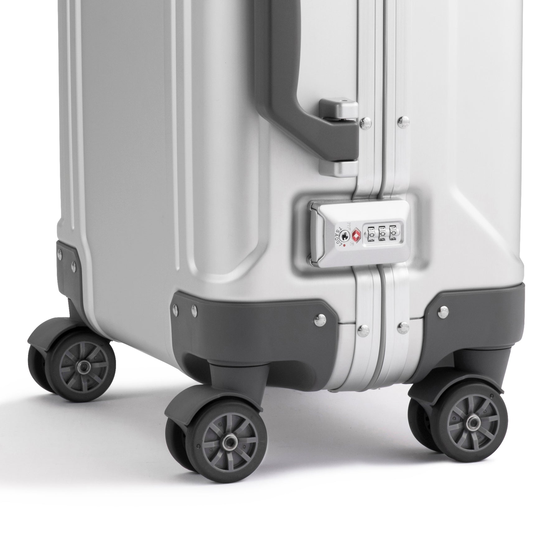 Geo Aluminum 3.0 |  Spinner Carry-On　19inch 31L | 94305/94306/94266